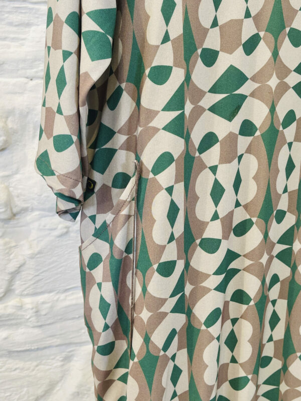 AZZA #003 - Image 3
